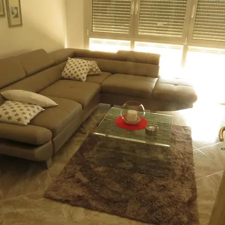 With Wifi - 11170 Appartement *